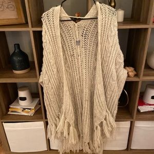 Aerie large knit sweater